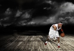 湖人老板女儿瑞秋，湖人老板身家？